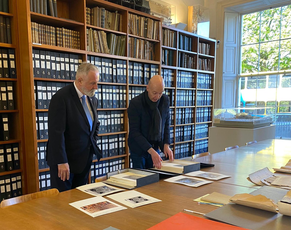 🇨🇿 Ambassador Pavel Vošalík visited the Irish Architectural Archive to meet with CEO Colum O'Riordan, who presented a selection of the archive's numerous impressive pieces. @Arch_Archive