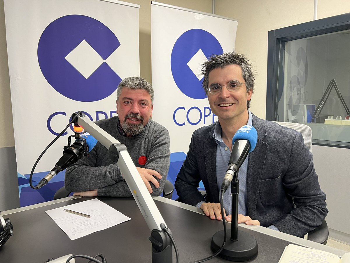 🎙️ Ás 12:50 estarei en @COPE con Íñigo Landa comentando a actualidade municipal. ✅ Sigue a entrevista en directo a través desta ligazón ➡️ cope.es/directos/santi…