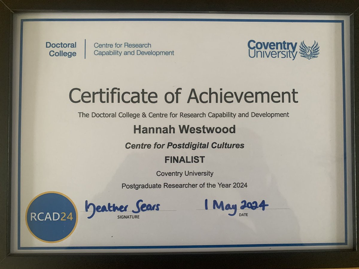 #CovUniRCAD day 2! Finalist for PGR of the Year representing @CovUni_CPC  & @PDI_research ⭐️ Great experience getting up on stage to talk all about FemTech & share my research! 

Thanks to my cheerleading squad for supporting! @LindsayAnneB @kate_babin @godswilltweets @DrMerry30