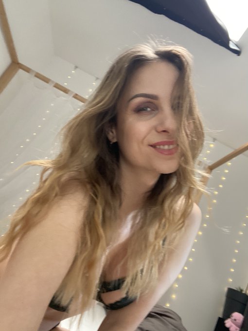 Horny lunch? 😏🍆 i'm online for you ➡️ https://t.co/mrYqXDvRWd 💜 https://t.co/e8hh2vpdnw<a href="/tag/couple"class="tags"><span>#couple</span></a><a href="/tag/european"class="tags"><span>#european</span></a><a href="/tag/pantyhose"class="tags"><span>#pantyhose</span></a><a href="/tag/bigtits"class="tags"><span>#bigtits</span></a><a href="/tag/cumshot"class="tags"><span>#cumshot</span></a>