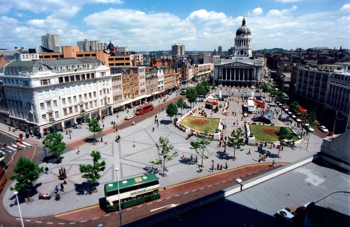 📷 We're going back to 1989 for today's #TBT! Here's Nottingham's Old Market Square looking beautiful during an RAF display 😍 #NTUAlumni - look familiar? 👀 Image credit: Peter Mann via @NottinghamPage #ProudtobeNTU #nostalgia #nottingham #memories