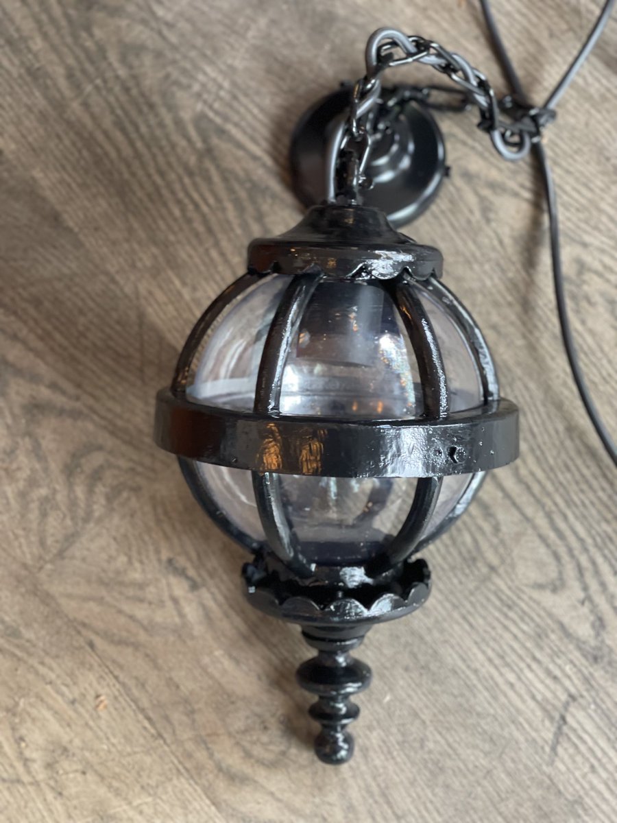 Super high spec outdoor lighting just arrived in store.  These will get you through high storms, rain, hail and wind.  Perfect for coastal and mountainous landscapes. 
.
#outdoorlighting #lanternlights