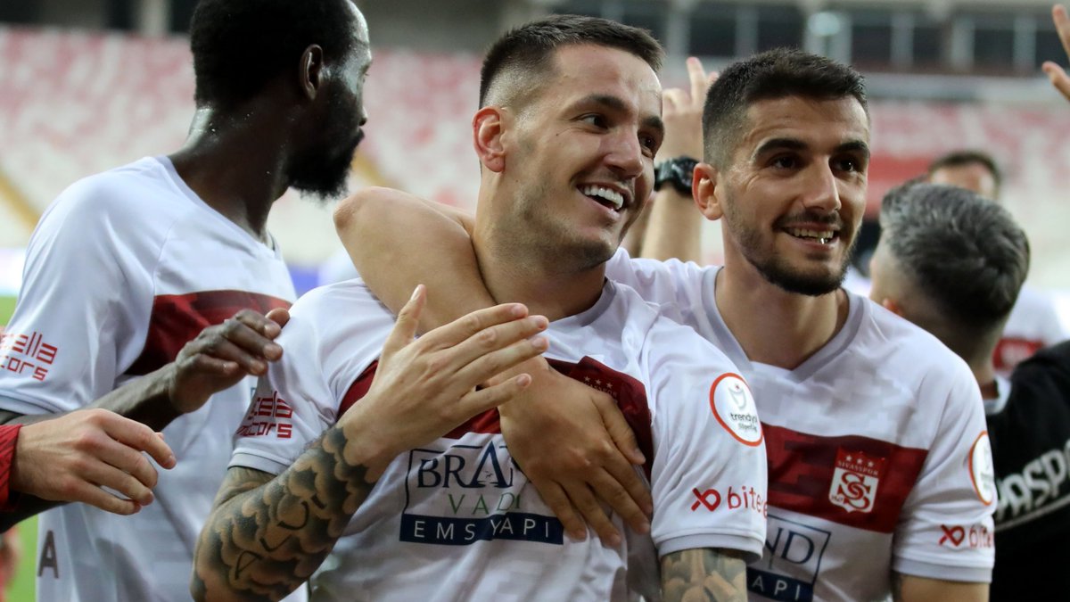 😮 Manaj 3. sırada 👇Süper Lig'deki yeni transferlerin performansı 🔗 transfermarkt.com.tr/s/79h