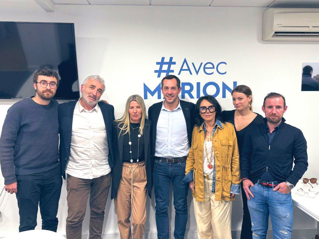 Je recevais notre équipe de la fédération @Reconquete_off de Corse à Paris avec notre responsable, Marie-Pierre Cesari. 

On se retrouve ce week-end à Ajaccio ! 😉