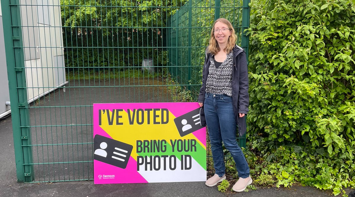 Smiley faces this morning as residents hit the polling stations to vote! Remember your photo ID! 📷 #SwindonVotes