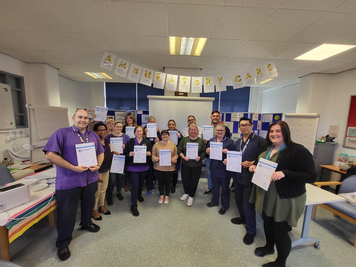 Congratulations to the @Ambulatoryclin1 staff in @ACD_NUH who completed #QSIR Fundamentals training on Tuesday. Lots of great projects on the go, looking forward to hearing about your progress 🎉🌟