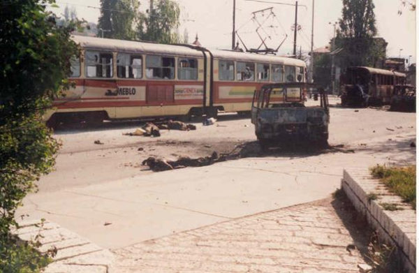 Sretan 2. maj 1992. godine, dan kada je odbranjeno Sarajevo.