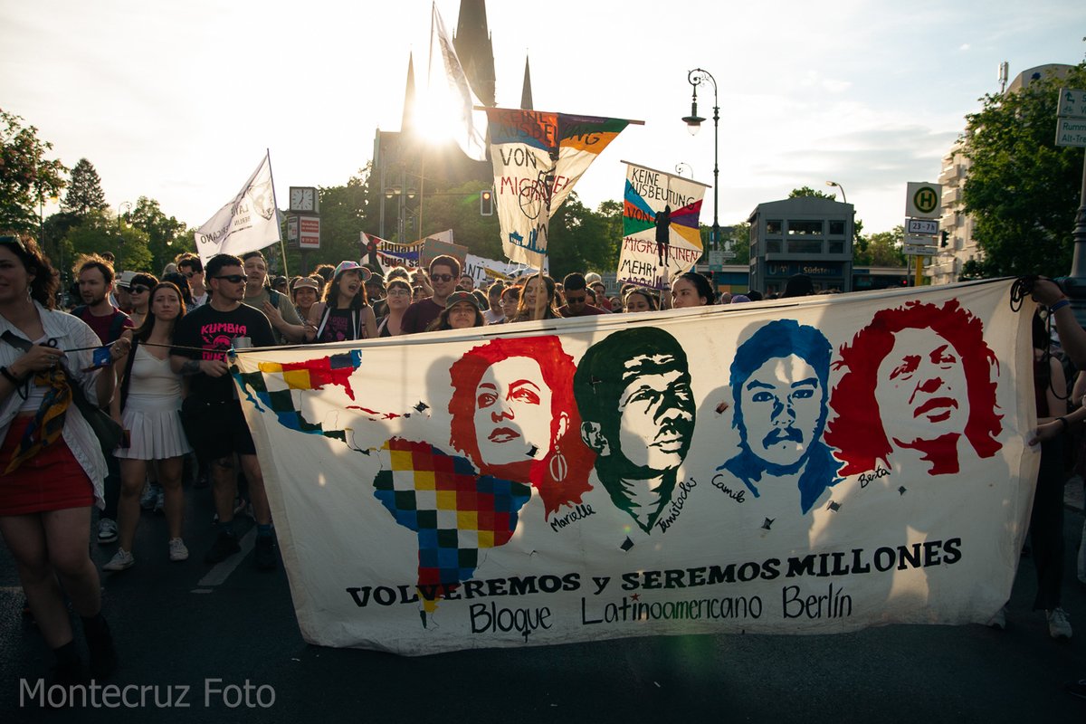 1/3 Photos of the #Mayday Revolutionary Demonstration in Berlin

#R1MB #b0105 #erstemai #primerodemayo