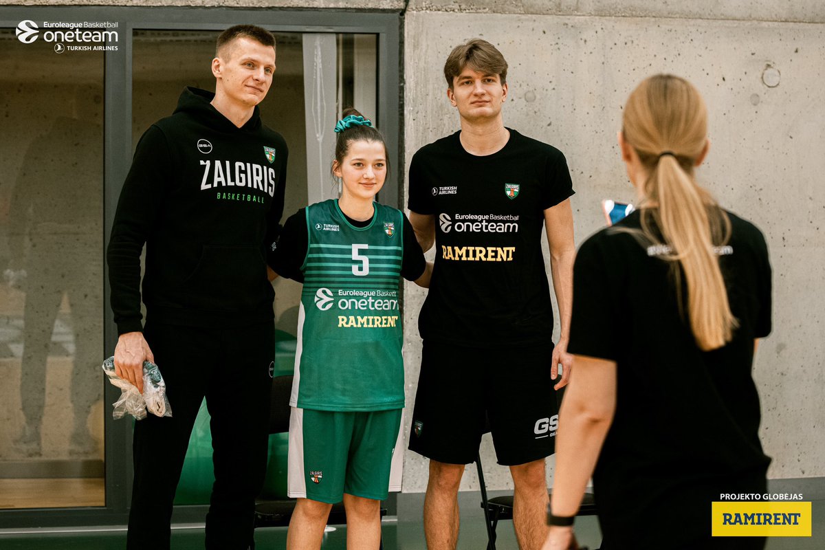 bczalgiris tweet picture