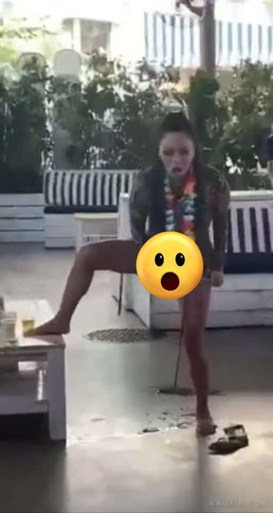 otw_teevee's tweet photo. When pornstars go on a vacation!!
#viralvideo #foryou #tiktok #Facebook #instagram #sex #vaction #viralvideo #viralreels #shorts #x https://t.co/9Pb5Ah2dsV