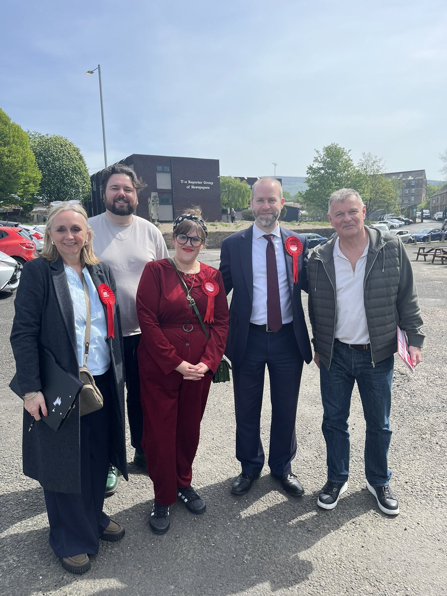 Getting the vote out in Stalybridge  
@jreynoldsMP