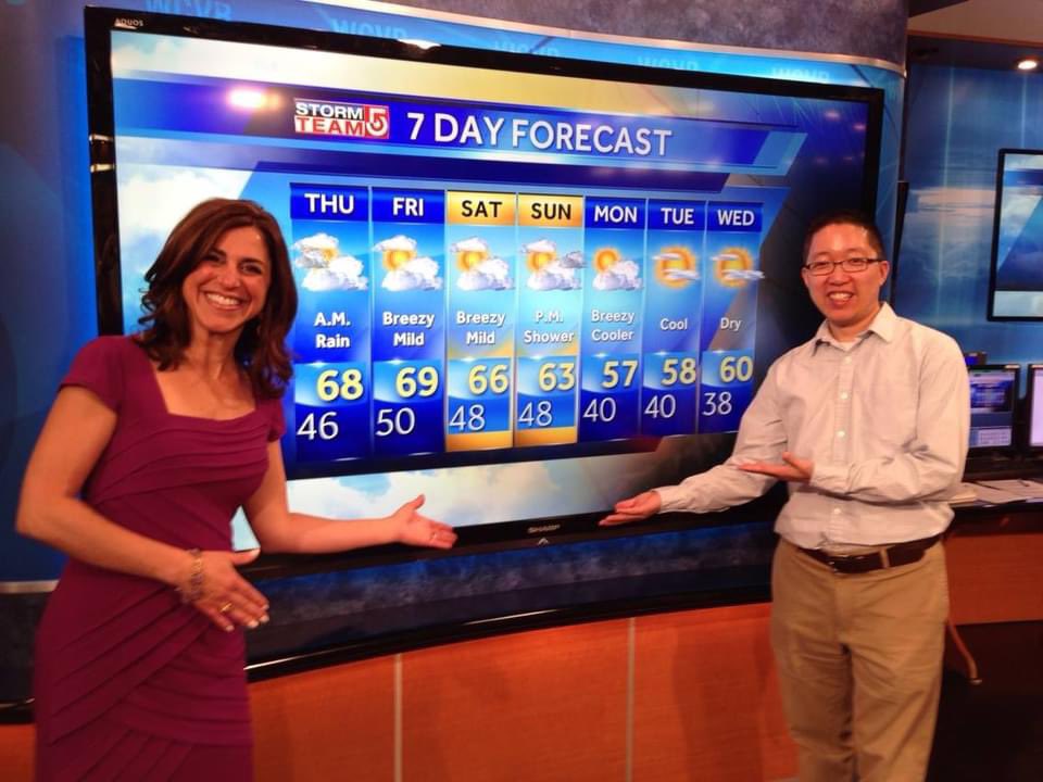 @Met_CindyFitz Good morning! This showed up on my timeline, from 10 years ago, during a WCVB weather tour. Looks like the same Thursday forecast haha!