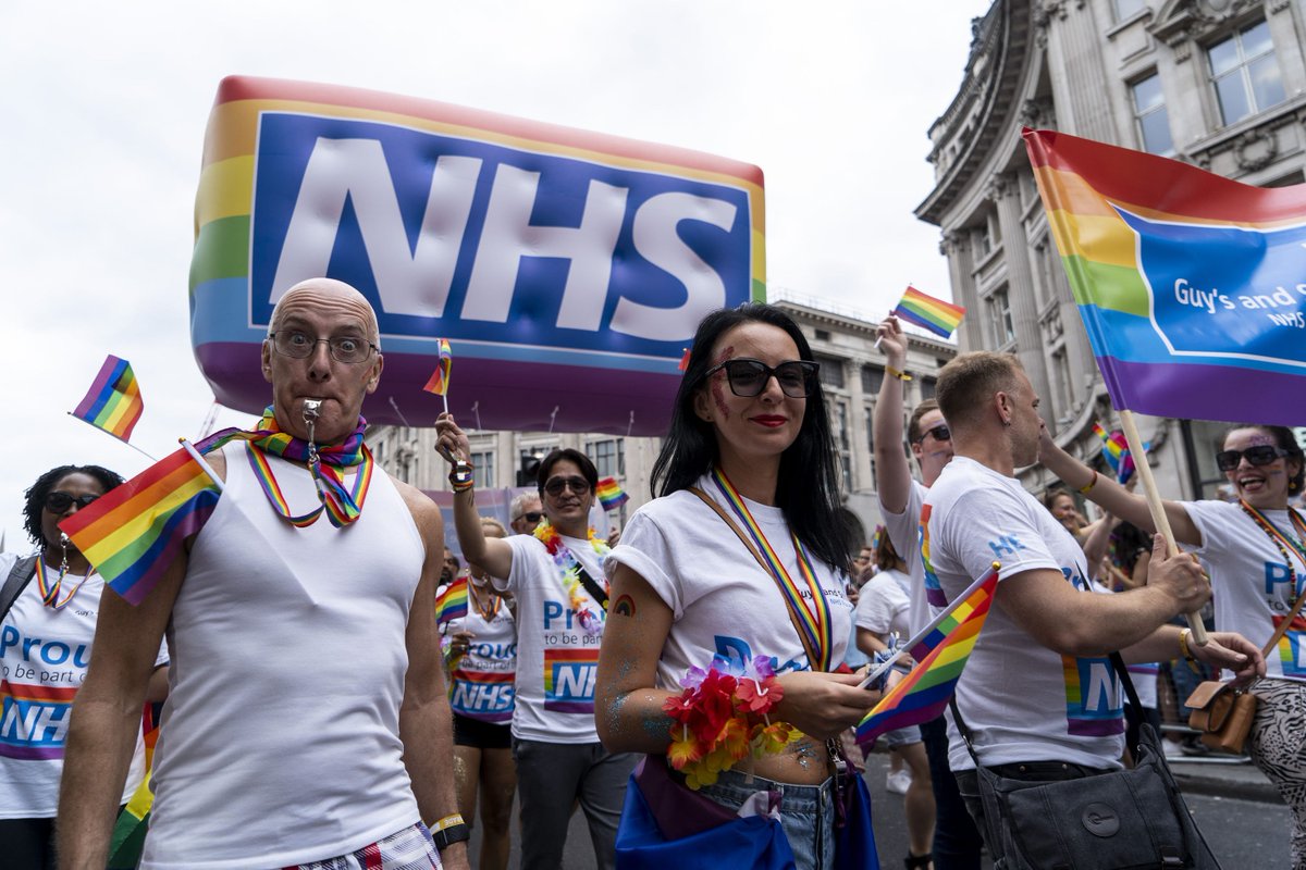 'The influence of activists on our major institutions has been so surreptitious and rapid that we haven’t had time to reflect on why it happened at all' What has “gender identity” got to do with the NHS? @andrewdoyle_com open.substack.com/pub/andrewdoyl…