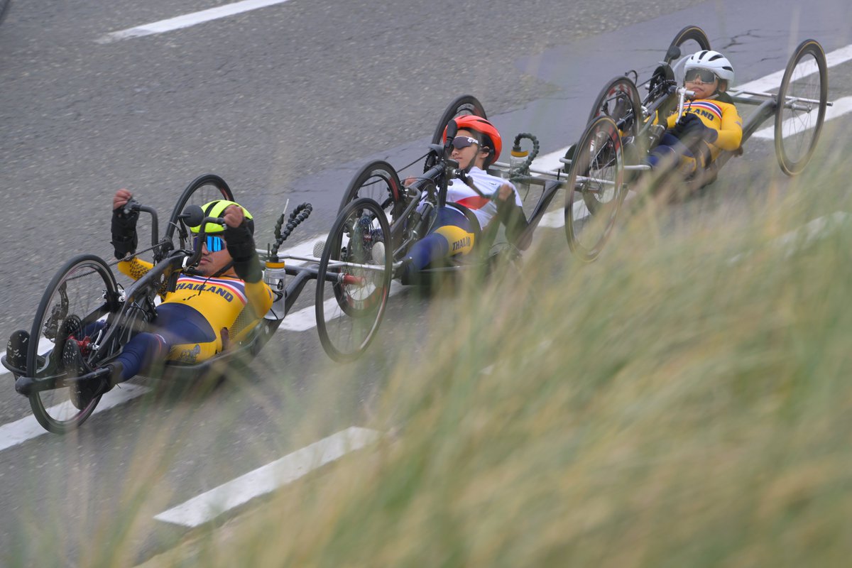 With practice done in Ostend 🇧🇪, it's now time to compete! 🙌 Follow results 👉 rsstiming.com/Resultats/UCIP… 📷 Jean-Baptiste Benavent #ParaWorldCup #ParaCycling