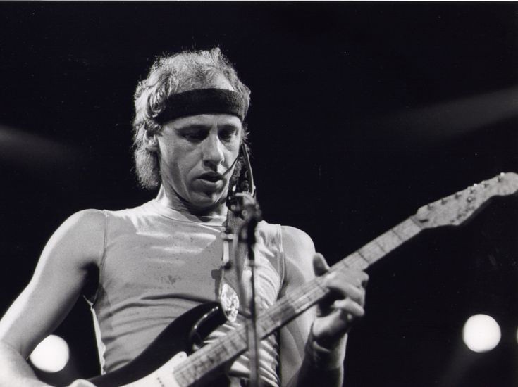 #MarkKnopfler