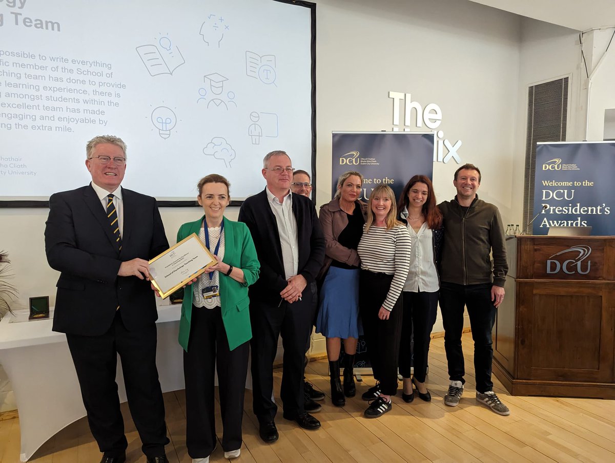 DCUPsychology's tweet photo. Everyone in @DCUPsychology is so thrilled to have won the #DCUPresidentAwards Team Teaching Award. It means so much! Thank you to our students for nominating us. We are lucky to have such amazing students and colleagues @TEU_DCU @DCU @DaireKeogh
@DCUFSH https://t.co/bxmYkKj9ws