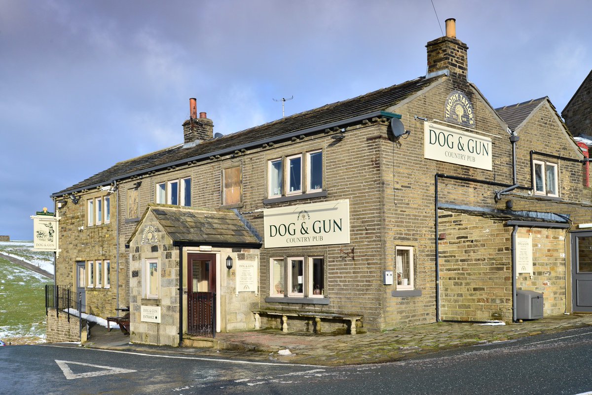 Timothy Taylor's pubs and the Yorkshire countryside are a match made in heaven. 🚲🌤️

Over the Hills and Not So Far Away, a 14¾ mile bike ride from Fleece Inn, Haworth. You also see The Brown Cow, Bingley and Dog &amp; Gun, Oxenhope on this route.

🖱️ - timothytaylor.co.uk/pub-walks-bike…