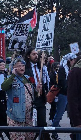 BREAKING. Self-described Marxist and appointed Democrat Rep. Tim 'Hamas' Hernandez @_timhernandez marches in solidarity with anti-hostage protestors. 

That is how we Colorado!

#copolitics #coleg #9News #HeyNext 

Photo credit @GovtsTheProblem