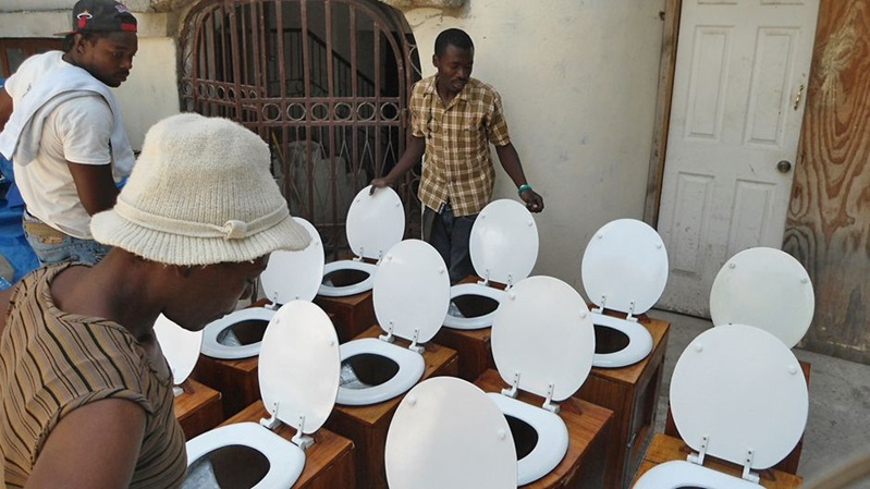 radionigeriahq's tweet image. The Federal Government says 48 million Nigerians still practice open defecation despite setting 2025 target to end open defecation in Nigeria.

#RadioNigeria #OpenDefecation #2025Target 
#SDGs

radionigeria.gov.ng/2024/05/02/48m…