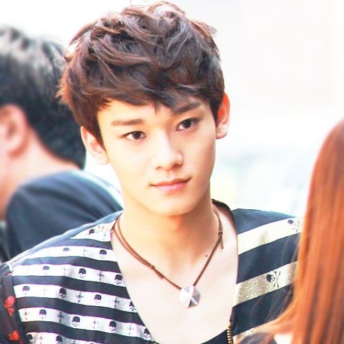 rosegoldkjd's tweet photo. rookie jongdae being an absolute heartthrob 💛; a very precious thread https://t.co/f29BdgdFt5