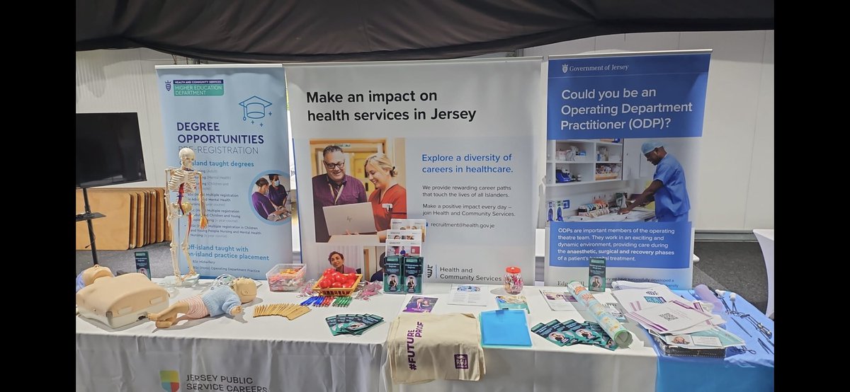 If you are interested in healthcare careers, come along and meet the team at the Jersey Skills Show. HCS Education team are at Jersey Royal Showground today 😊 @PreRegJersey @DegreeHCSJersey @VTCJsy @GovJsyHCS @skills_jersey