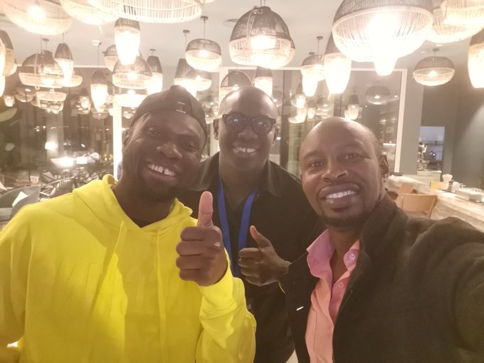 @billmahmuud!!! What a great moment to be recongnised at the @AIPSAwards in susan sussana in Spain🇪🇸.#AfricaSports Call them the best in Africa Sports Journalism.🔥🔥 With @omaakatugba!!! X @moseswakhisi!!!👇👇🍾🍾✌️✌️💪💪💪