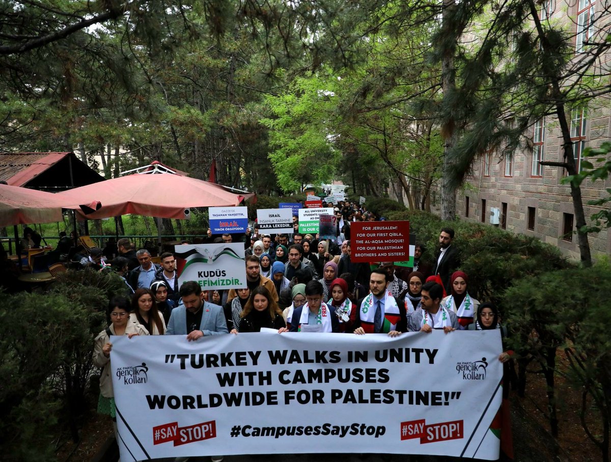 Mazlumun Yanında, Zalimin Karşısındayız!

'Türkiye Walks In Unity With Campuses Worldwide For Palestine!'

🇹🇷🇦🇪 

#CampusesSayStop ❗️
#FreePalestine ❗️

@UniakGM