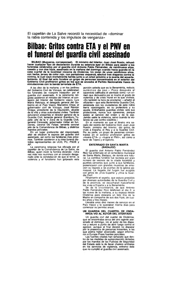 #TalDiacomoHoy de 1982 #ETA asesinó al @guardiacivil Pablo Fernández Rico cuando custodiaba el cuartel de #Ondarroa. Un etarra se acercó caminando se puso frente a él y le disparó. Su mujer estaba embarazada de su tercer hijo. Otro hijo póstumo más.

También #impune

🧵