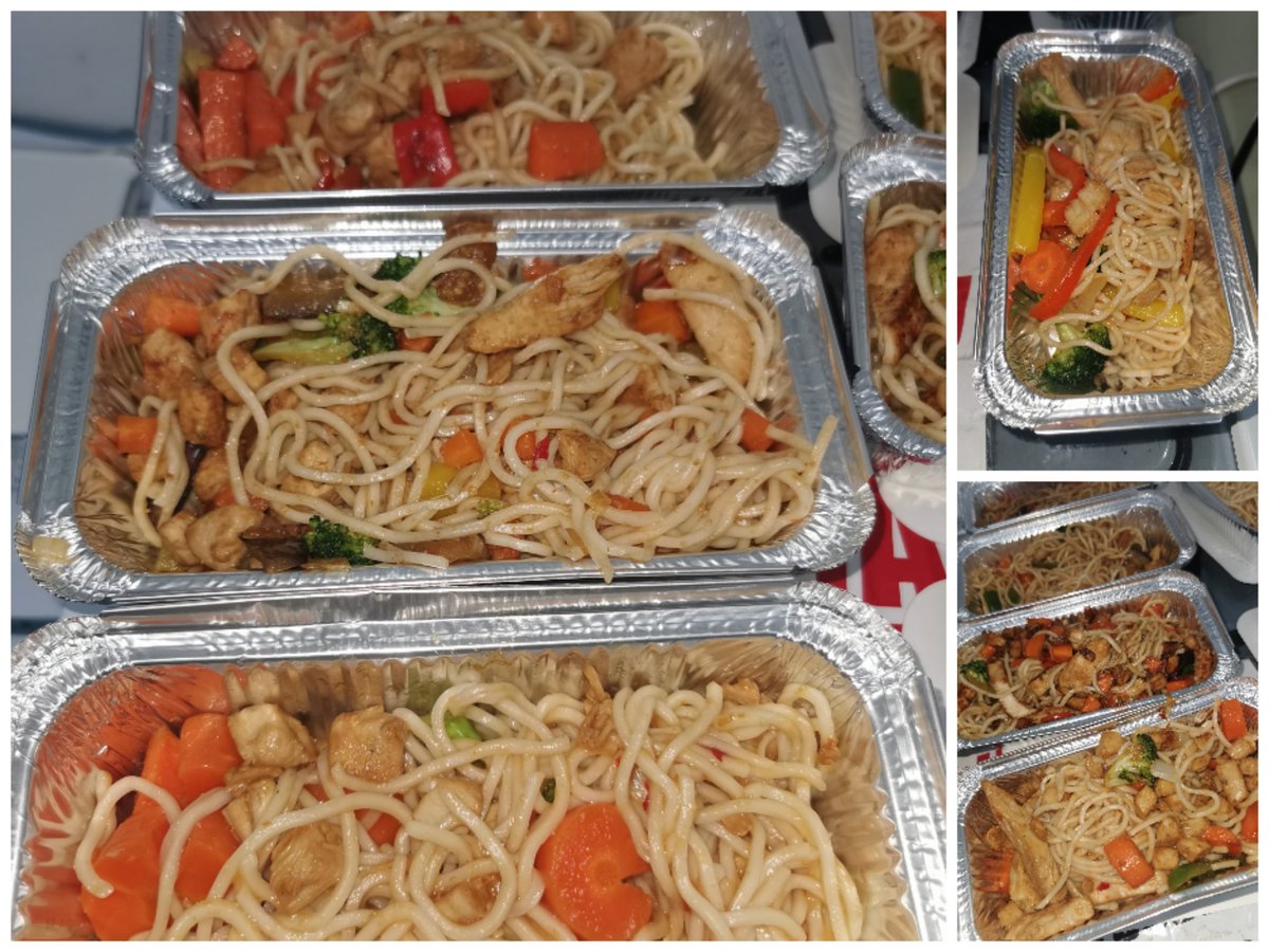Year 7 made healthy chicken and vegetable stirfry this morning. Very colourful and they all worked amazing da Iawn pawb 👏👏👏 @IDSHeadteacher @IDS3to18 @PhysEdRCS @IDS_Mrs_Parfitt