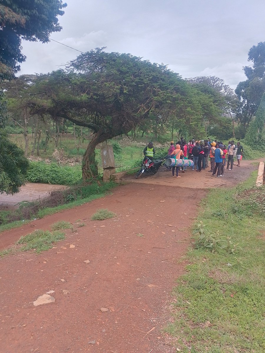 A young boy has reportedly jumped into River Sosiani in Eldoret in a suspected act of suicide.