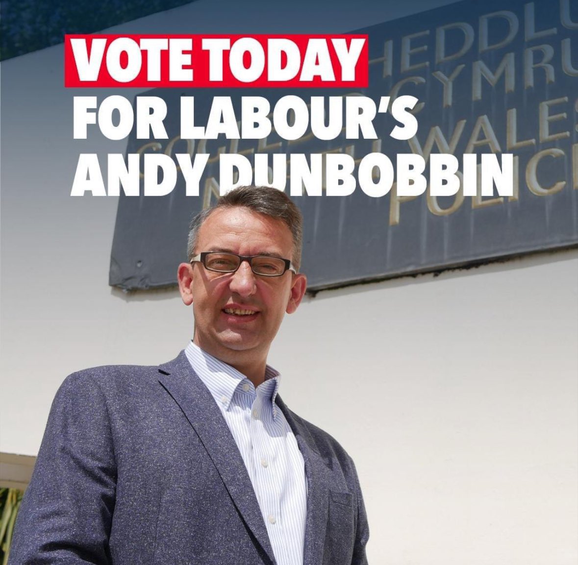 A pleasure to vote for @acdunbobbin today. It’s a beautiful day in Clwyd East, perfect for strolling down to the polling station. Please make your voice heard!