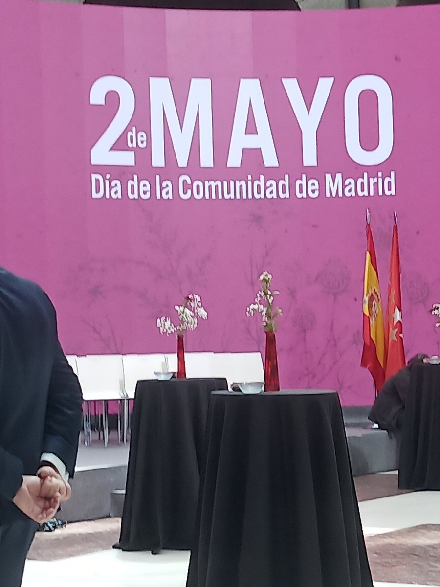 El mejor sitio para celebrar el #2deMayo #VivaMadrid #VivaEspaña