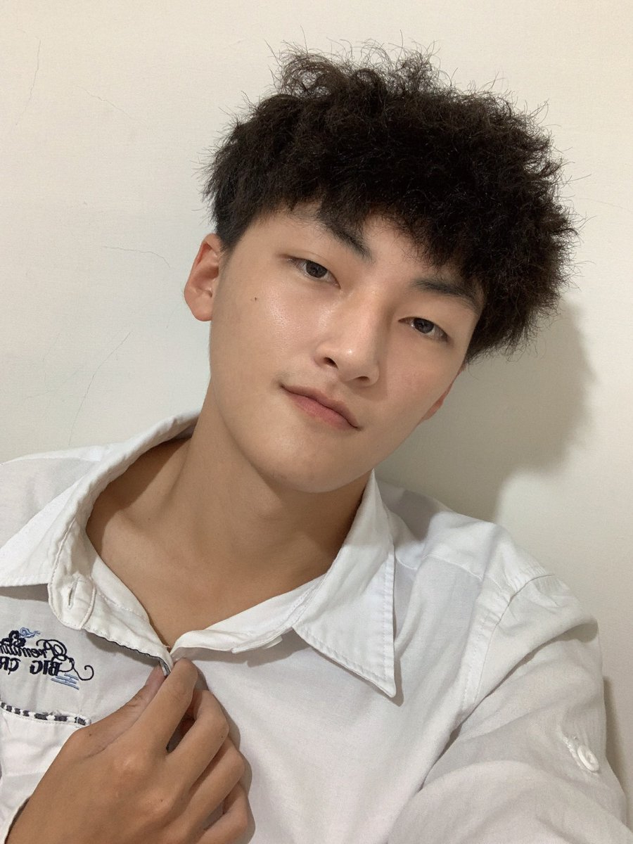 想認識聊天的
歡迎😆#台中
