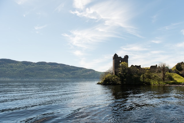 Dive deep into Scotland’s lochs! 🌊 From Loch Ness to Loch Maree, see how they stack up against global landmarks. Discover more in our latest article: edinburghmagazine.com/?p=3813 #Scotland #Travel #Nature #LochNess Lochs #ScottishLochs
