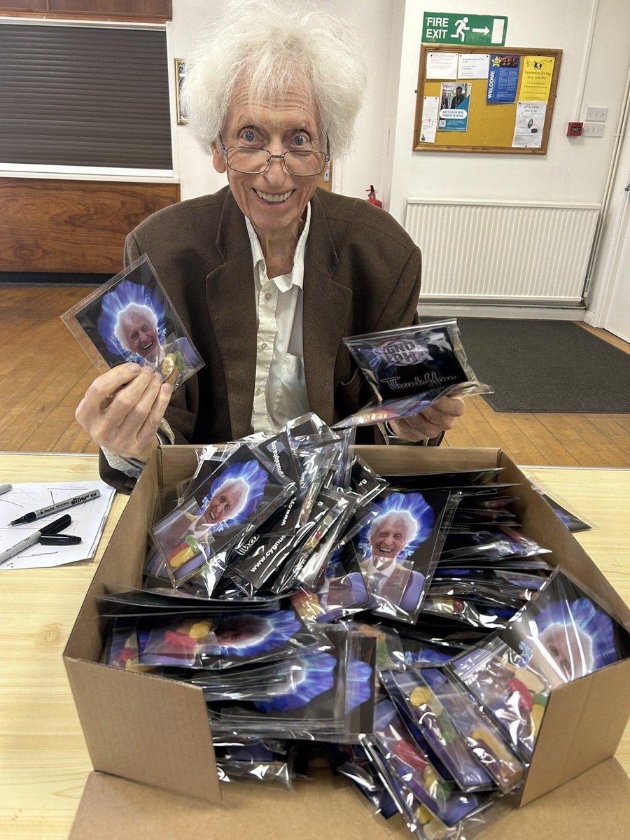 The great Tom Baker at a private signing session earlier this week.