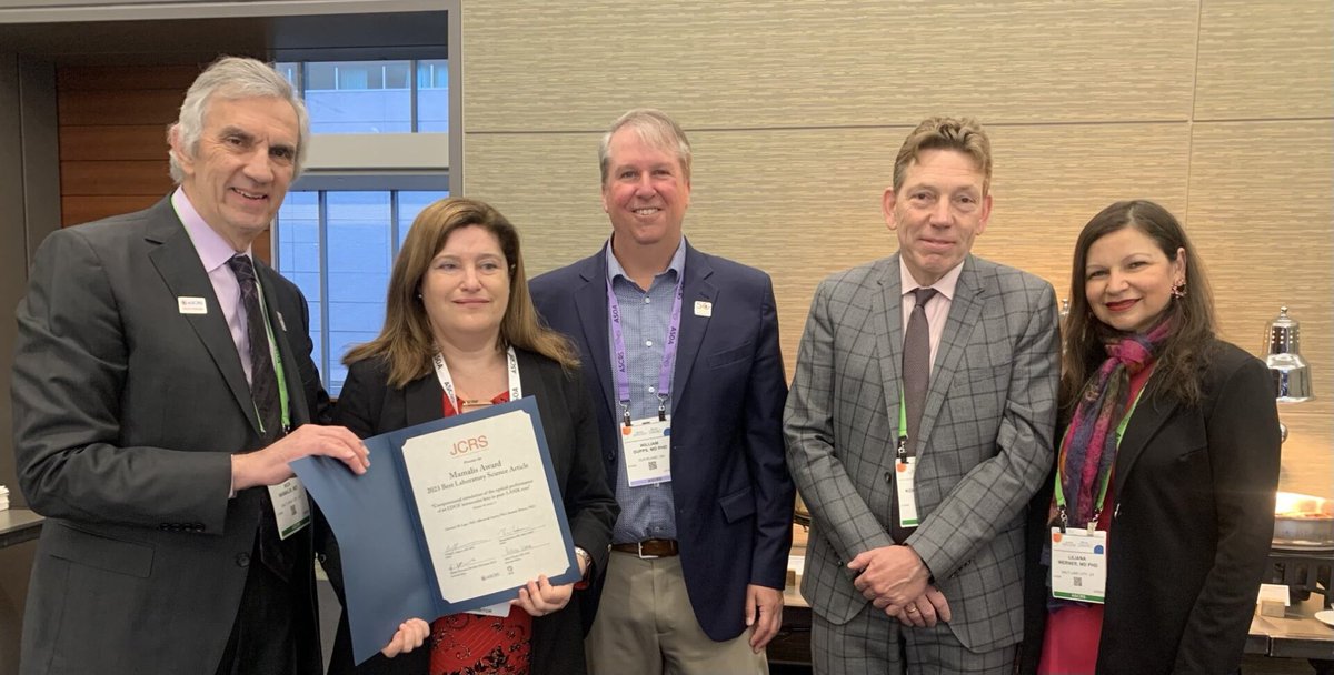 🎉Susana Marcos was recognized for her work on a study in the Journal of Cataracts & Refractive Surgery (JCRS). Marcos and her fellow authors received the JCRS 2023 Mamalis Award. rochester.edu/newscenter/mar…