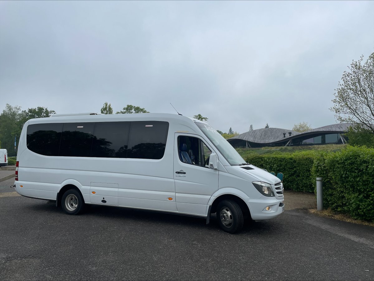 The minibus shuttle service to the Valley Gardens begins today. Running on selected days in May, journey to the Valley Gardens on a free shuttle service operating from The Savill Garden coach park. Booking is not required. windsorgreatpark.co.uk/all-events/val… @visitwindsor