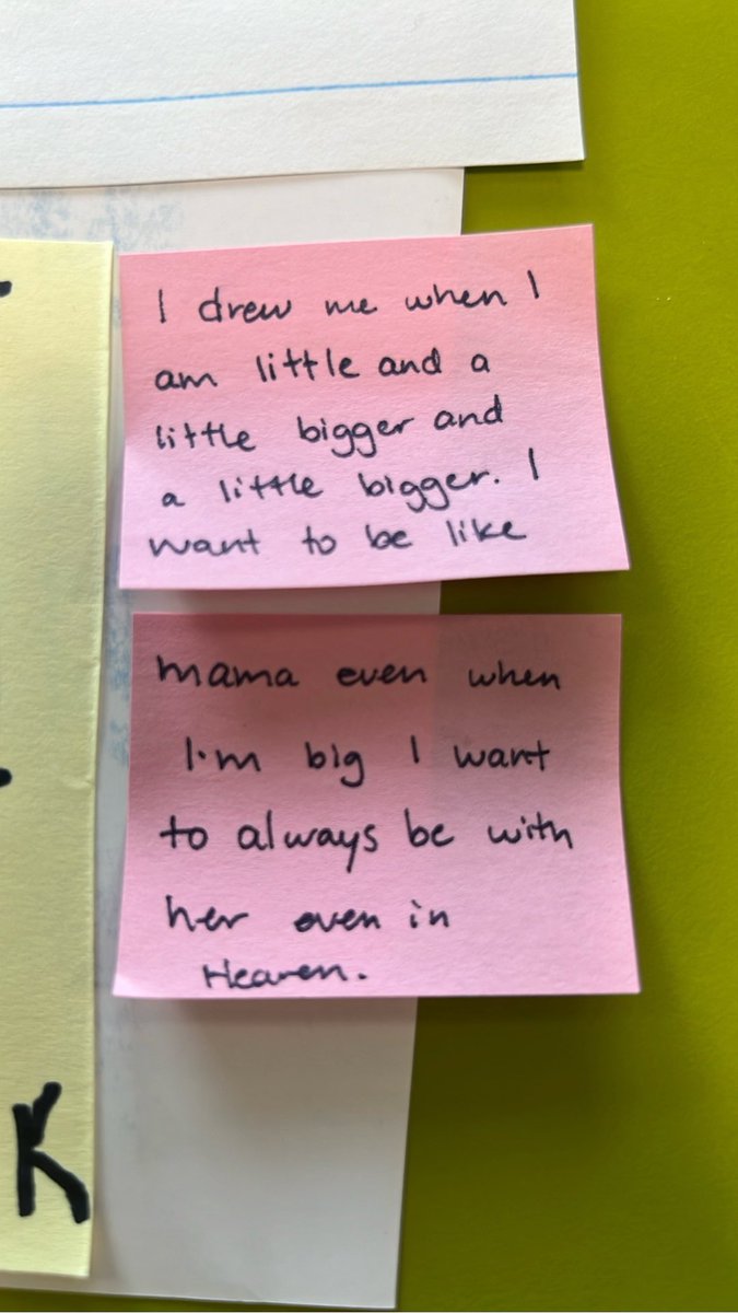SofiaWallace20's tweet image. So we did the @ProjectZeroHGSE CSI #thinkingroutine on the topic of moms. For one kiddo’s image of moms, she drew herself at different phases of life and then explained that she drew that because she always wants to be with mom, even when she’s old 🥺💕 #beautifulthinking #ece