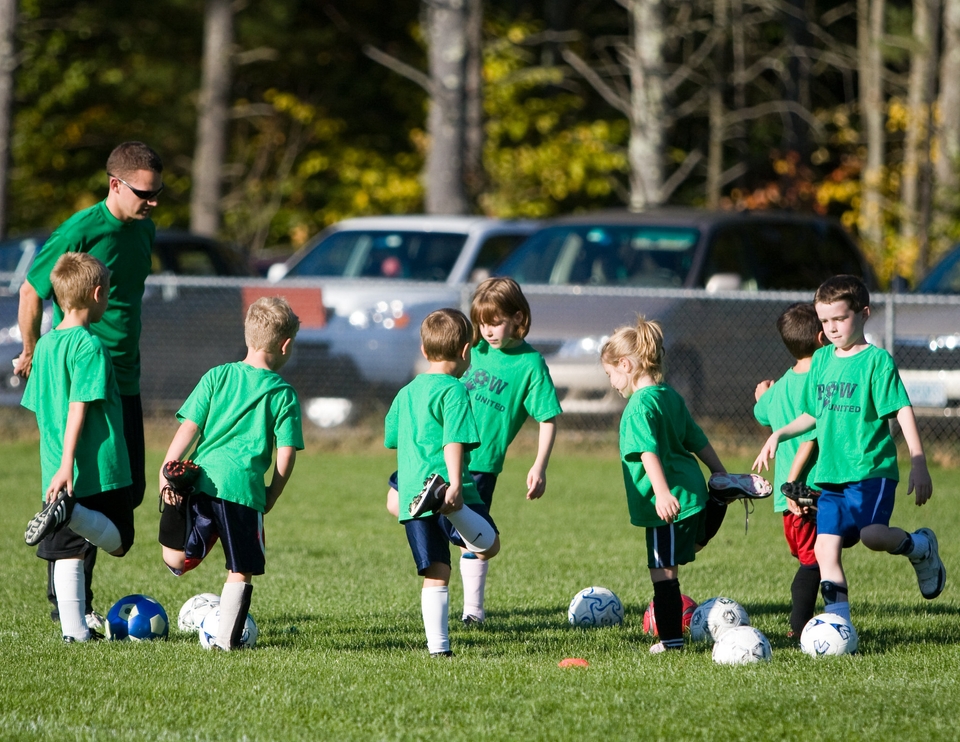 💬 ''Starting too early can lead to frustration and turn them off the game, especially if the child is not yet ready to handle the structure and expectations of competitive football.''

#grassrootsfootball ⚽

(1/2)