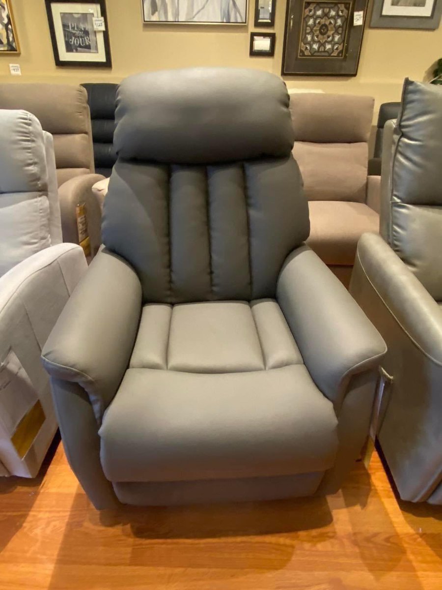SPRING SAVINGS - LIFT CHAIRS

Find the perfect fit for the perfect price! 

Fully reclining power lift chairs and reclining power sofas that will grace any room setting.

👉 Visit our Guelph showroom today!

#Guelph #GuelphFurniture #FurnitureSale #SpringSavings #LiftChairs