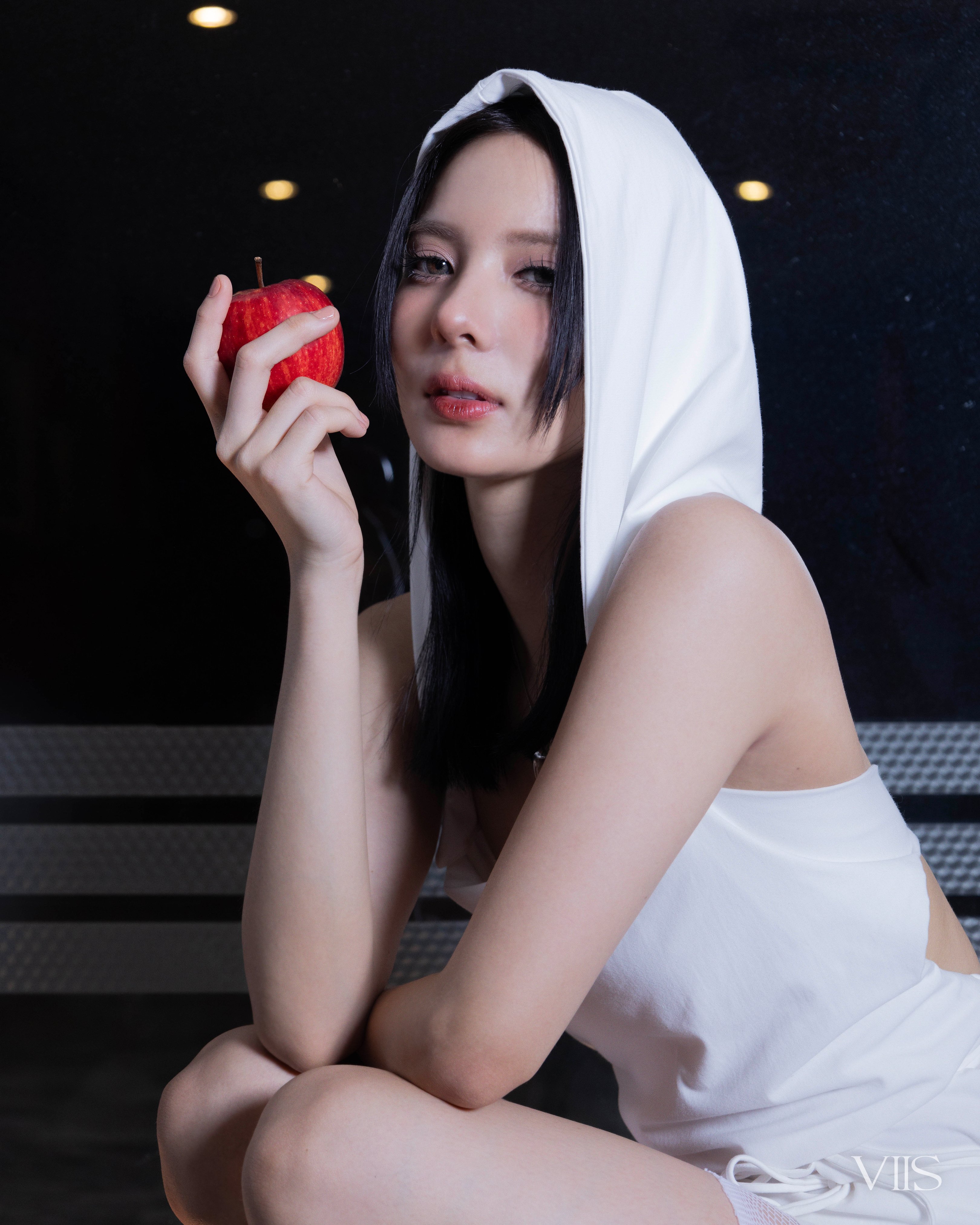 GMkk8LUaoAADt_n?format=jpg&name=4096x4096