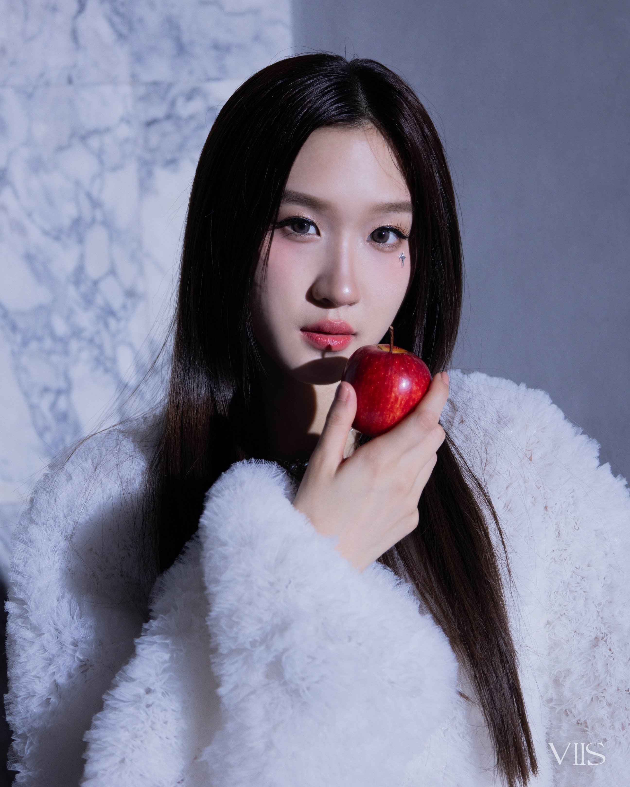 GMkkiGPa0AAAxVt?format=jpg&name=4096x4096