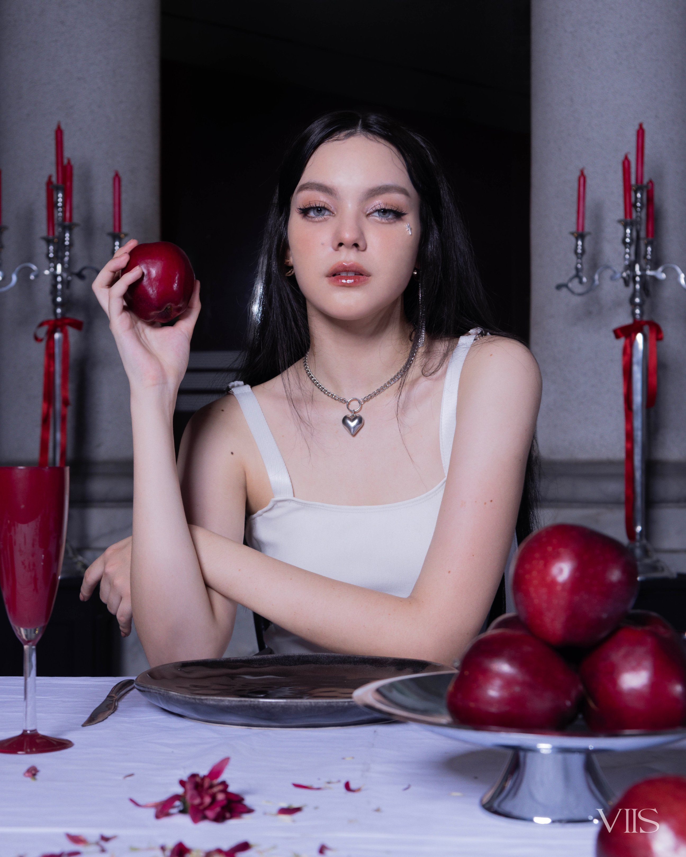 GMklI3ubEAAMCYx?format=jpg&name=4096x4096