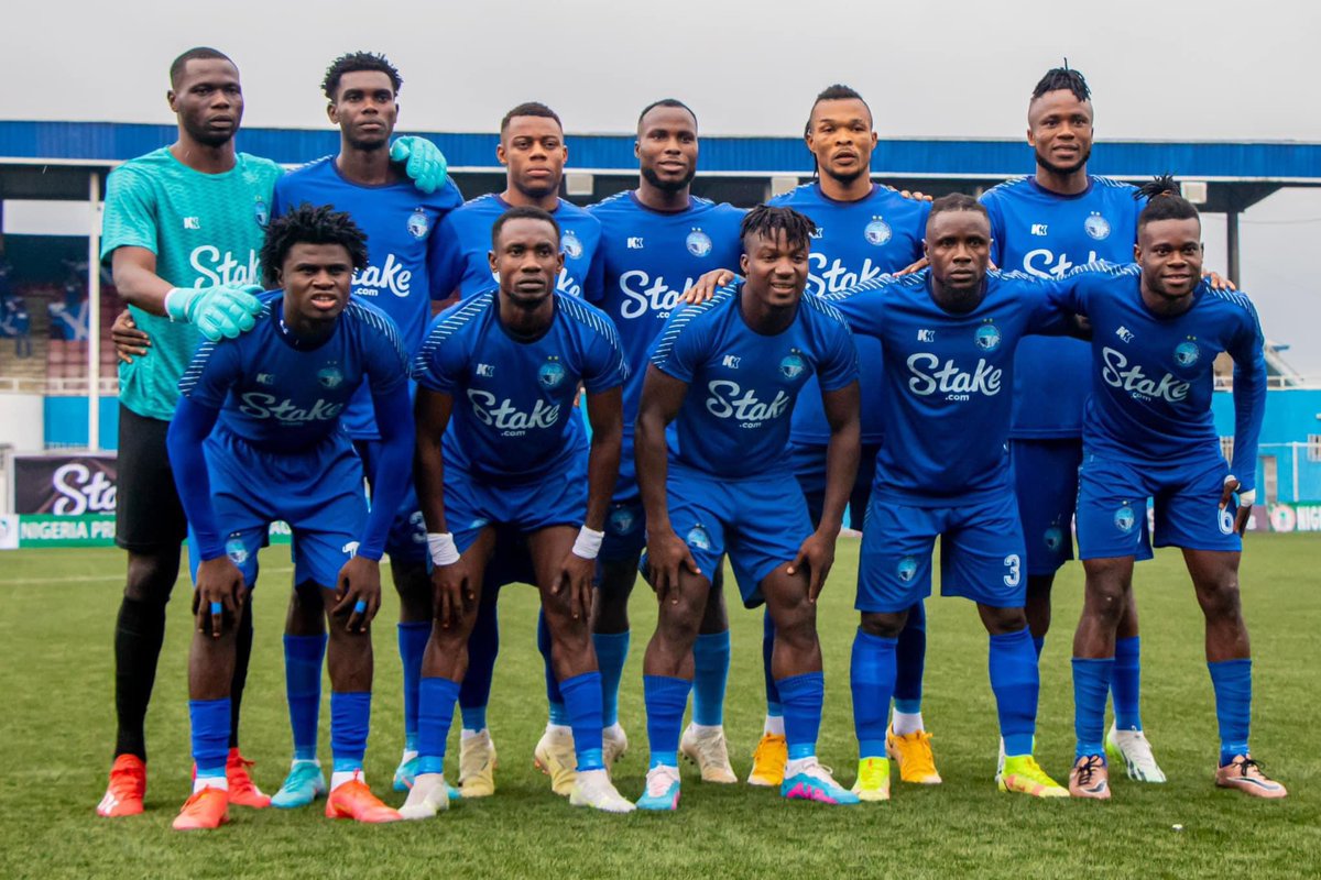 🚨 MATCHDAY!!! ⚽️ Enyimba FC 🆚 Warinje FC, Bauchi 🏟️ Kwara Sports Complex, Ilorin 🗓️ 2nd May, 2024 ⏱️ 4pm ⚖️ Round Of 64 🎯￼ President Federations Cup #TogetherForVictory