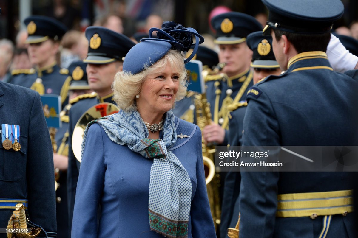 #OTD  ✈️  In 2012, dressed in Air Force blue and wearing a brooch given to her by the station, the then Duchess of Cornwall, Honorary Air Commodore, received the Freedom of Thame on behalf of @RAFHalton and took the salute at the Freedom Parade outside Thame Town Hall. 

“It is a…