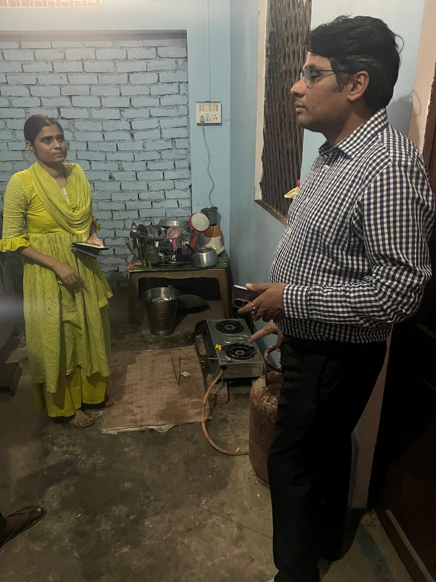 Lucknow Indane DO (@indanedo) on Twitter photo Today Basic safety check conducted by DLSH, Lucknow IDO in Low income group area of Chowk/aiyaganj. During BSC, out 10 inspection, 6 Suraksha hoses were replaced. Distributor team was motivated by DLSH to do the BSC in true spirit. <a href="/IOCL_UP/">IOCL Uttar Pradesh</a> <a href="/rajesh29536/">Rajesh Singh</a> <a href="/thakurkm007/">Krishna Mohan Thakur</a> Today Basic safety check conducted by DLSH, Lucknow IDO in Low income group area of Chowk/aiyaganj. During BSC, out 10 inspection, 6 Suraksha hoses were replaced. Distributor team was motivated by DLSH to do the BSC in true spirit. <a href="/IOCL_UP/">IOCL Uttar Pradesh</a> <a href="/rajesh29536/">Rajesh Singh</a> <a href="/thakurkm007/">Krishna Mohan Thakur</a>