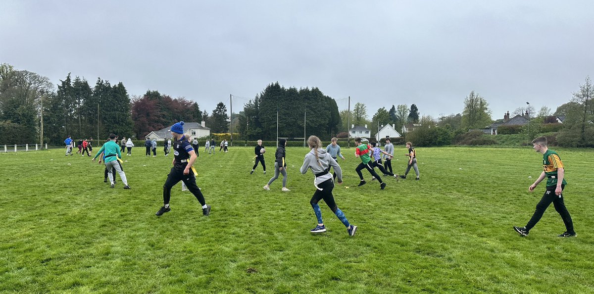 What a way to End our 6 week 4th Yr Tag Rugby Program, only with a Blitz with over 100 pupils having great Fun. Many thanks for your support 🏉👏@CastlecomerHigh @LeinsterBranch @KilkennyRFC @KilkennySport @crkcsport @kclr96fm #fromthegroundup #neverstopcompeting 🏉🇮🇪