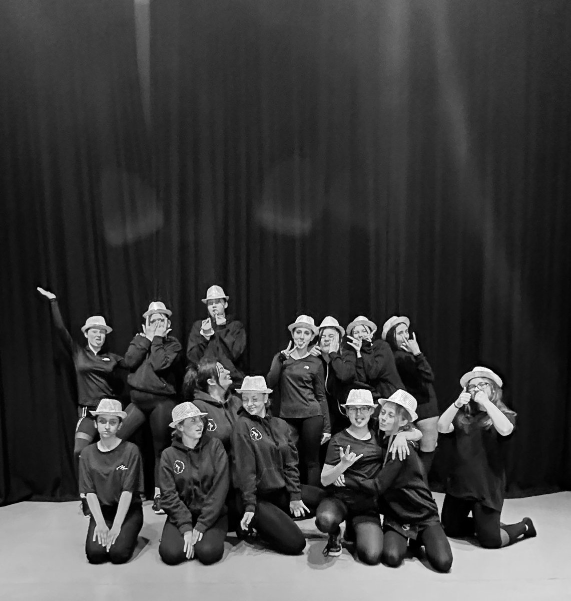 The talented Y10 BTEC Dance crew have been polishing their moves for months, and today’s the day they strut their stuff with the jazzy number ‘Roxie’ from Chicago. Sending all the good vibes to our stars for their big exam today. Break a leg!