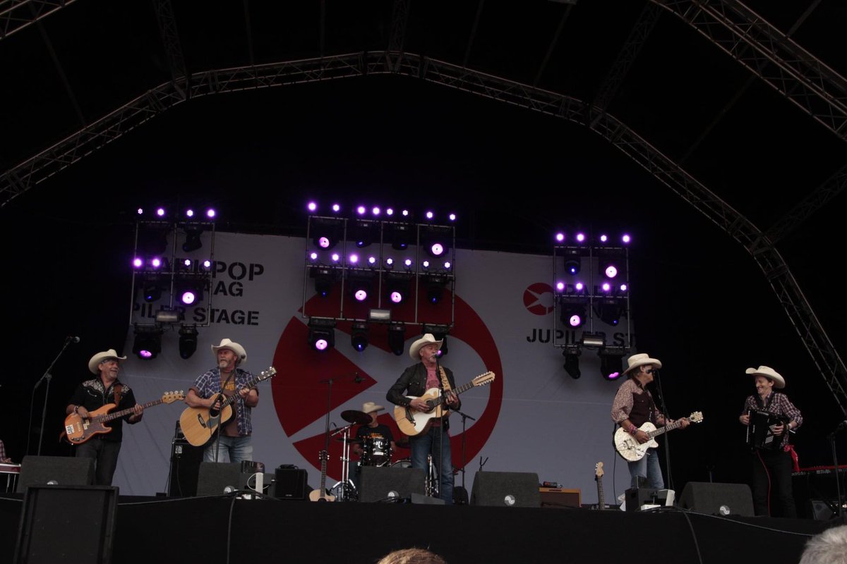 Los Pacaminos tweet media