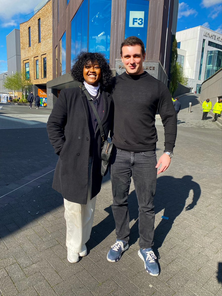 I had the pleasure of meeting the renowned <a href="/ChrisWheatley/">Chris Wheatley</a> who previously served as Arsenal correspondent for Goal, held the position of Head of Media at Nottingham Forest FC and is a seasoned journalist. Thanks for being oh! So kind Chris🙏🙏